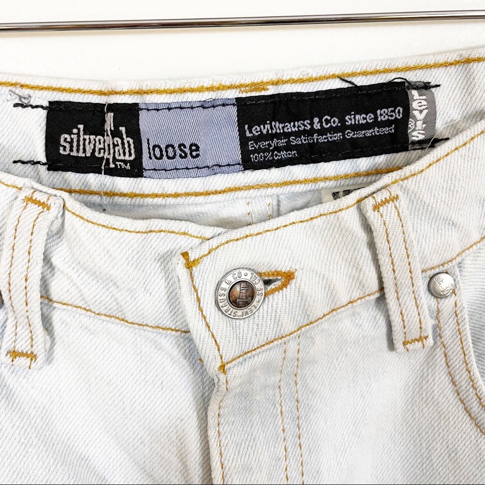 LEVIS Vintage Silver Tab Loose Mom Jean Hi Rise 10 Light Wash Skater Baggy - Picture 4 of 10